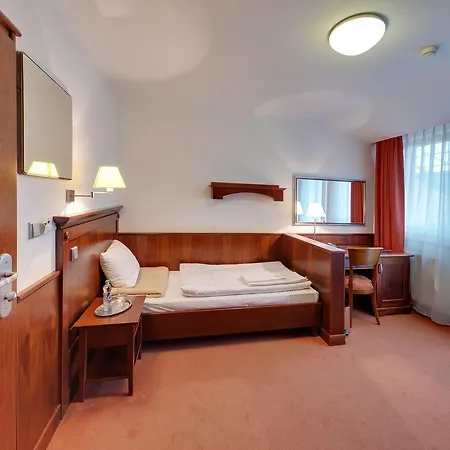 Hotel Torysa 3*